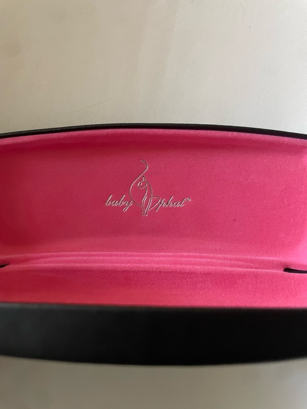 Baby Phat Black Eyeglass/Sunglass Clamshell Hard Case. Pink Felt Lining - Picture 3 of 7